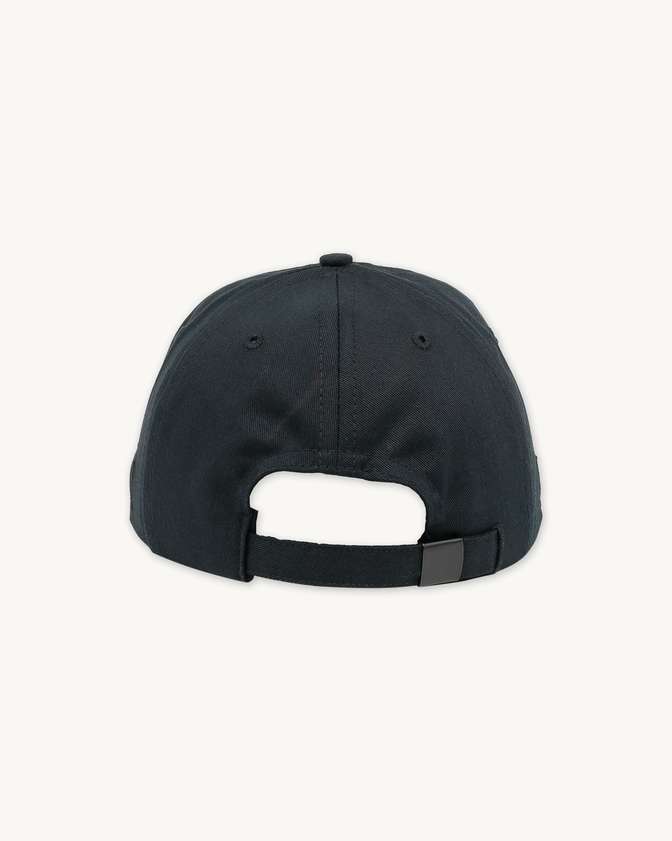 Director’s Cap in Lynx Black Twill