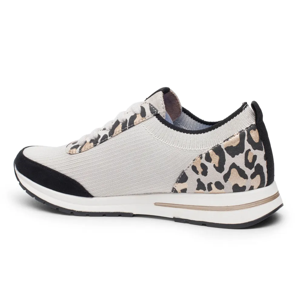 Me Too Landyn Easy Slip On Comfort Knit Lace Up Rounded Toe Sneakers Nude Mesh