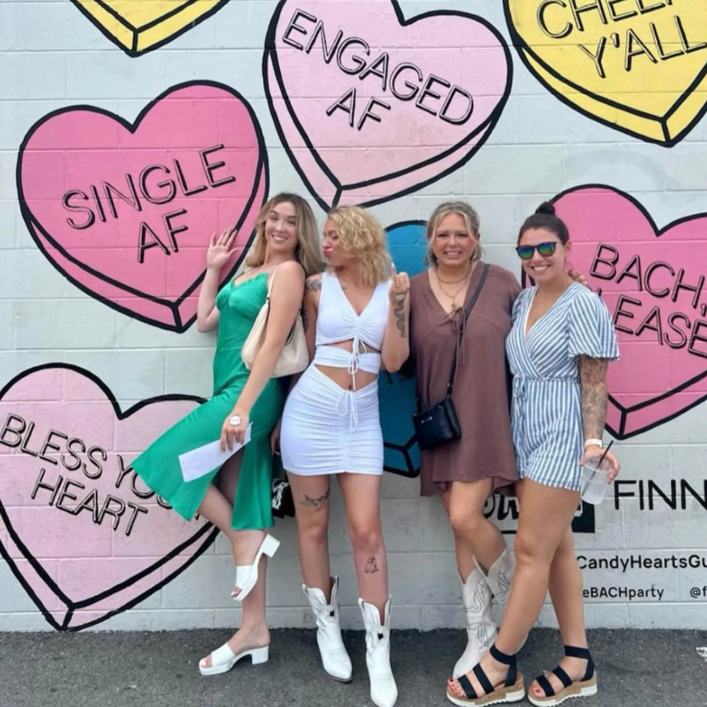 Walking Tour with Sip n' Shop Nashville Tours